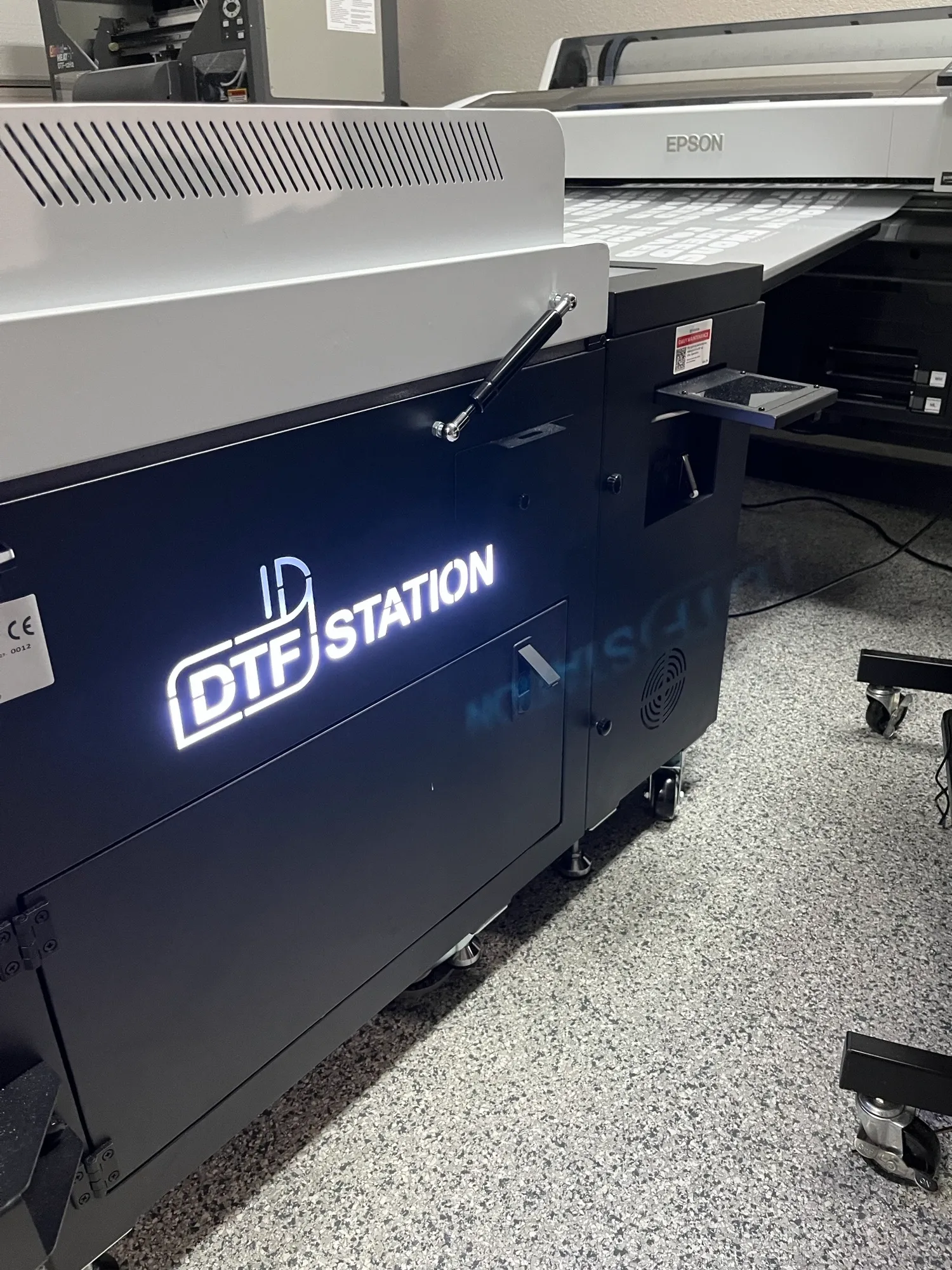 DTF Printing & Transfer